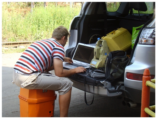 Birou topo mobil